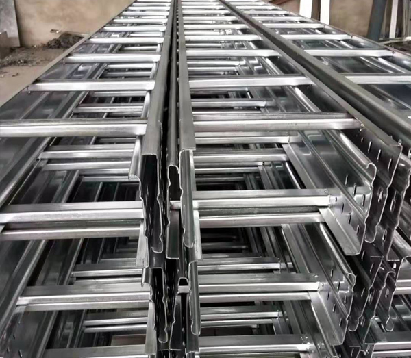 應該如何選擇電纜橋架？文安縣電纜橋架